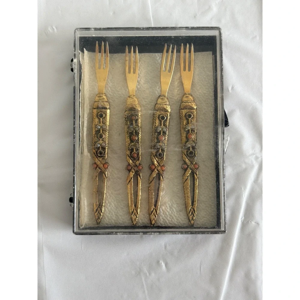 Vintage Set of 4 Ornate Gold Tone Cocktail Appetizer Forks Faux Pearl Coral Bead